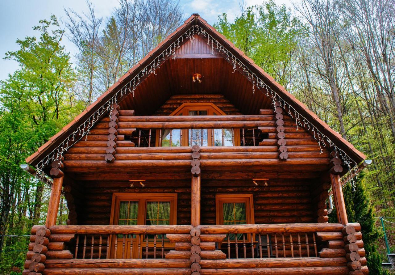 Toursit Complex Polyana Kvasova Hotel Buitenkant foto